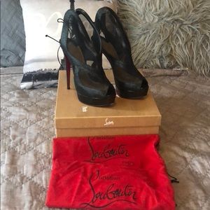 Christian Louboutin Farfarmesh Sz 40